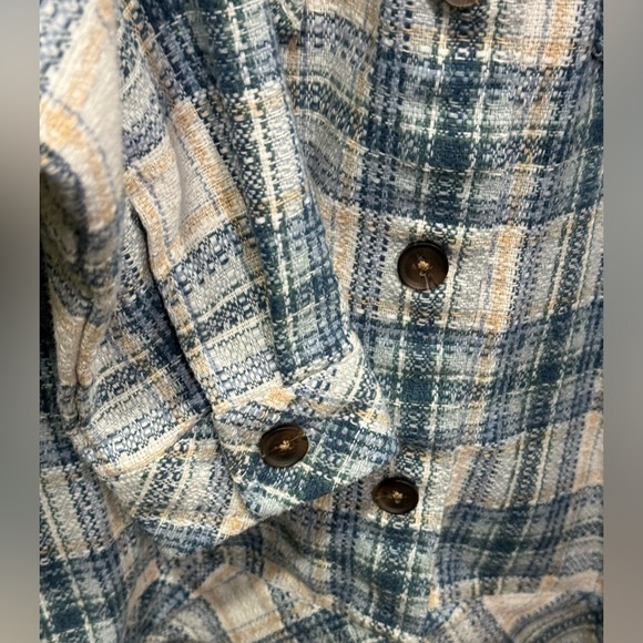 Boston traders women's blue Shacket size medium. Excellent condition. - Picture 2 of 4